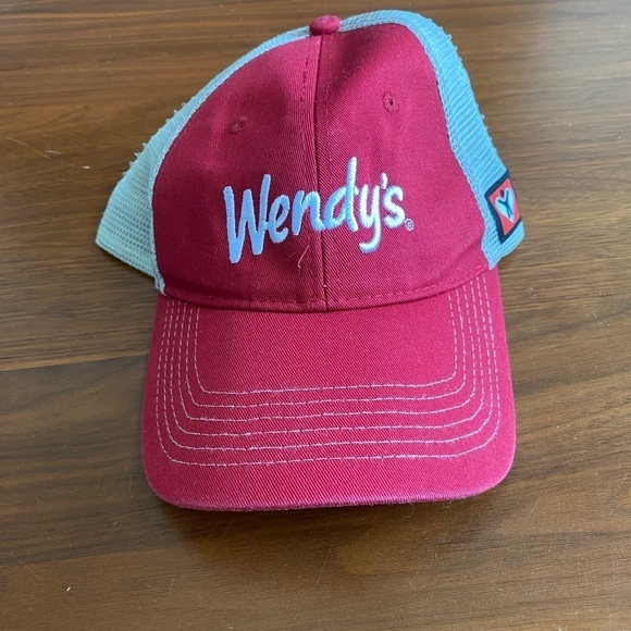 Classic Wendy’s Fast Food Company Hat - Picture 2 of 4